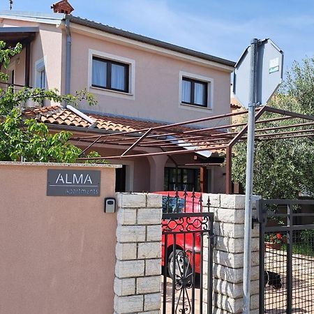 Apartmani Alma Pula Exterior photo