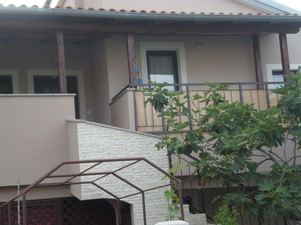 Apartmani Alma Pula Exterior photo